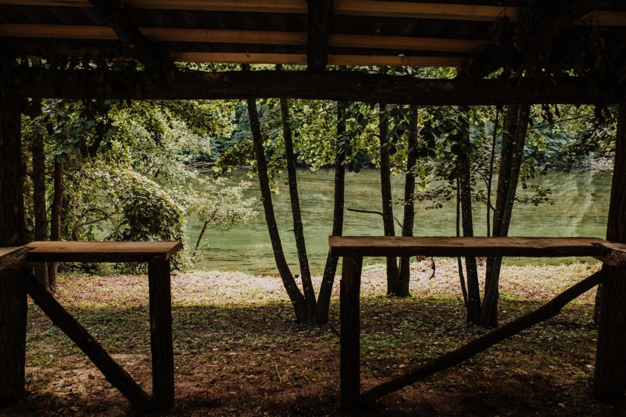 Robinson Camp Kupa - Juratovicki Brig Otel Netretic Dış mekan fotoğraf